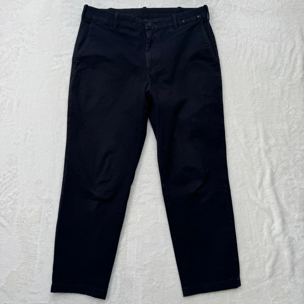 Uniqlo Chino Pants Mens Medium Black Slim Fit Stretch Cotton Flat Front